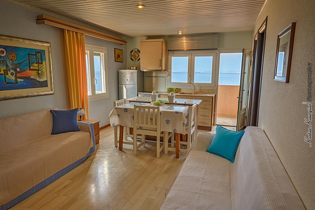 Aegean Bliss Residences Karfas Карфас Номер фото