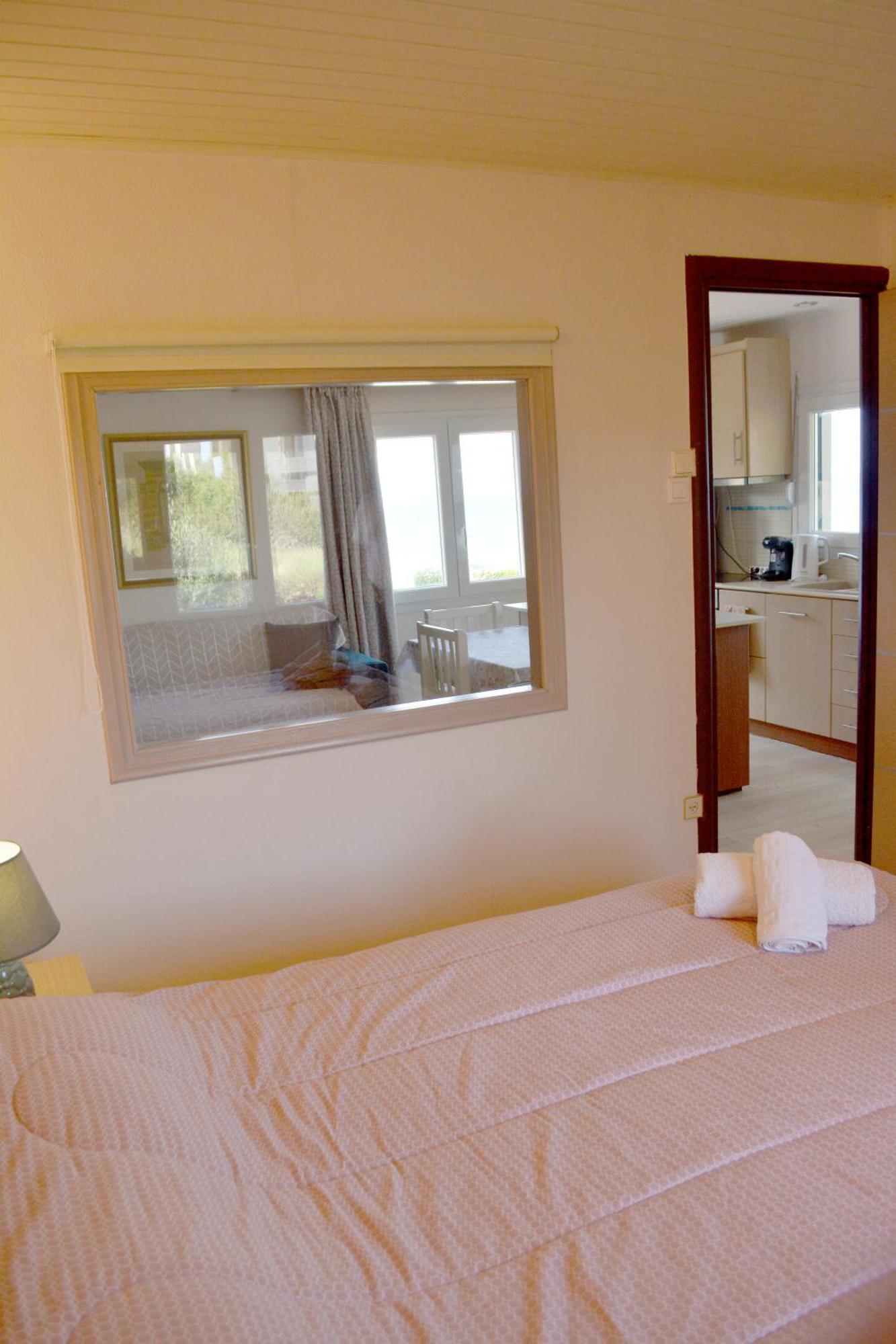 Aegean Bliss Residences Karfas Карфас Экстерьер фото